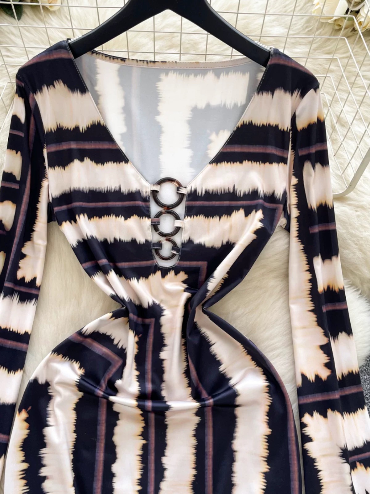 Sunset stroll dress CBC1079 images